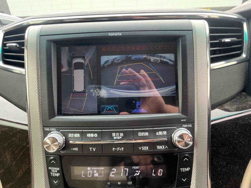 2013 Toyota Alphard
